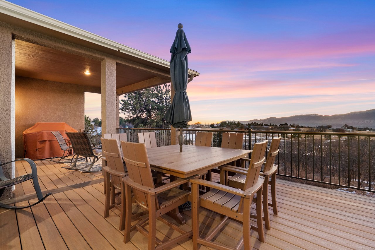 4255 Arrowhead Drive