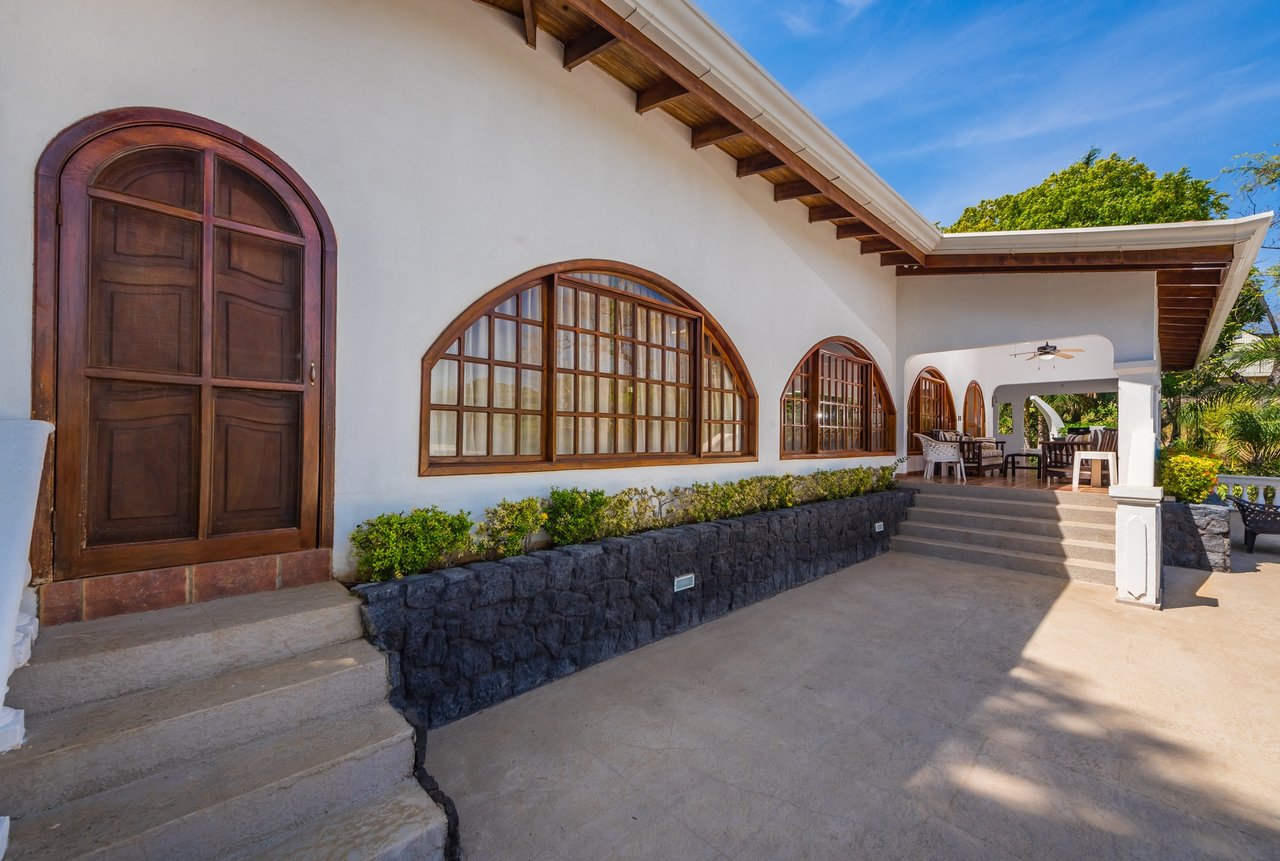 Casa Margarita | Ocean View Luxury House In Playa Flamingo!