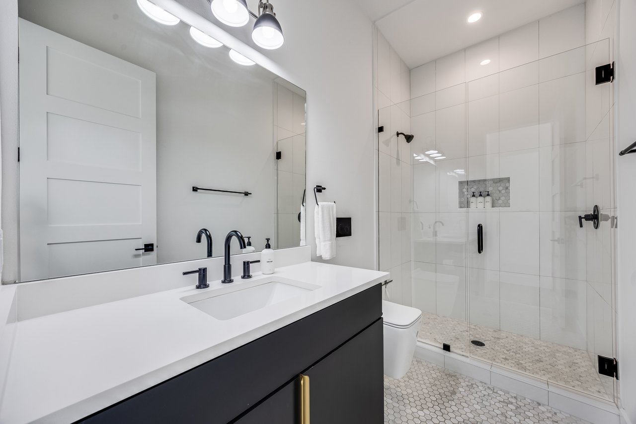 3138 Chisholm Trail