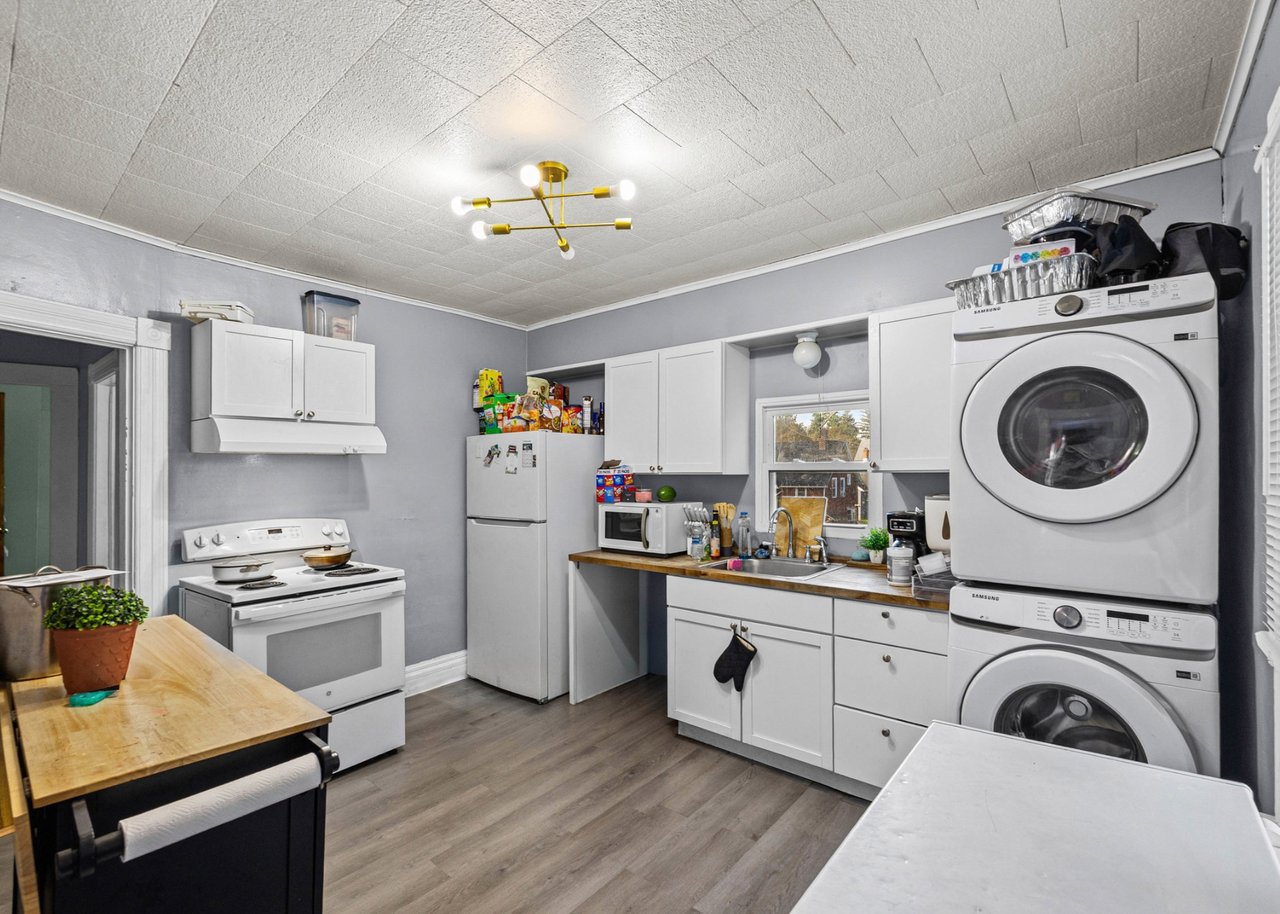 194-196 Pulteney St Geneva NY | 2-Unit Duplex for Sale