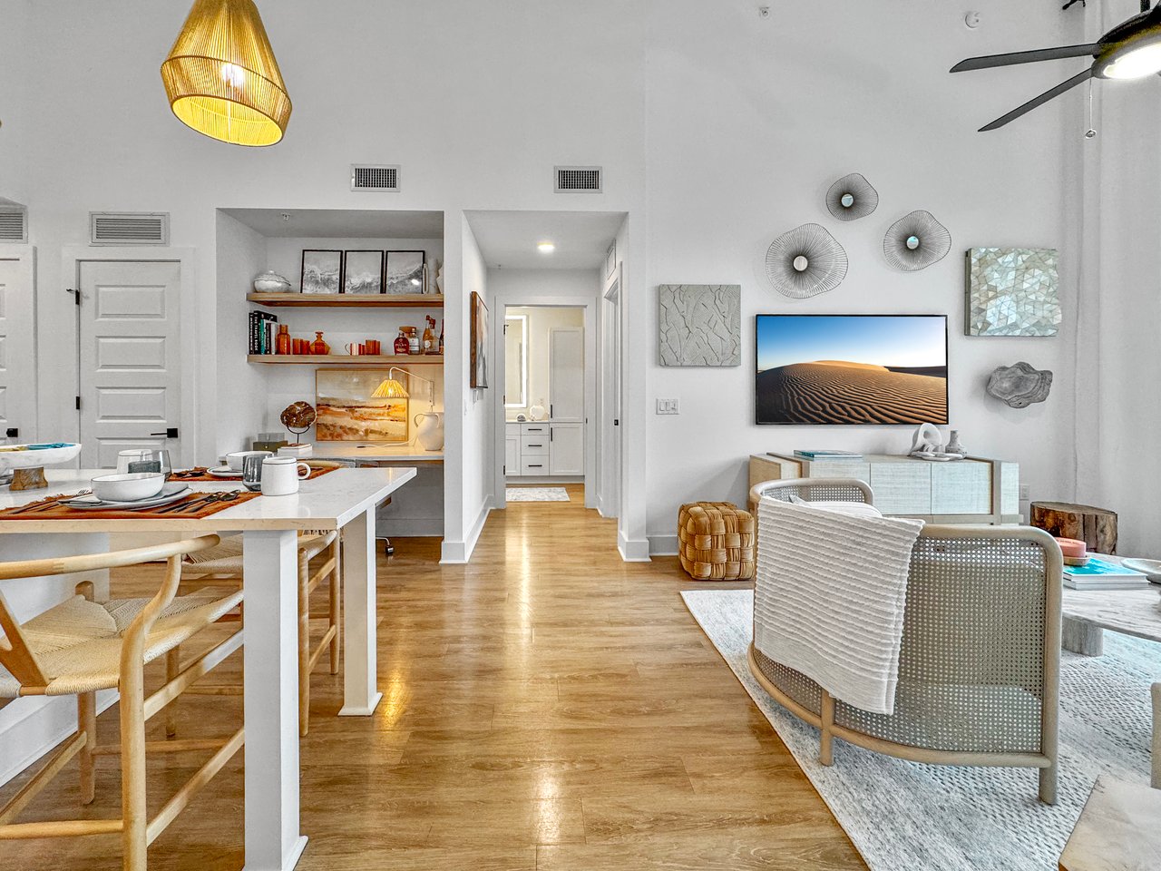 NOVEL BEACH PARK: WATERFRONT LUXURY LIVING