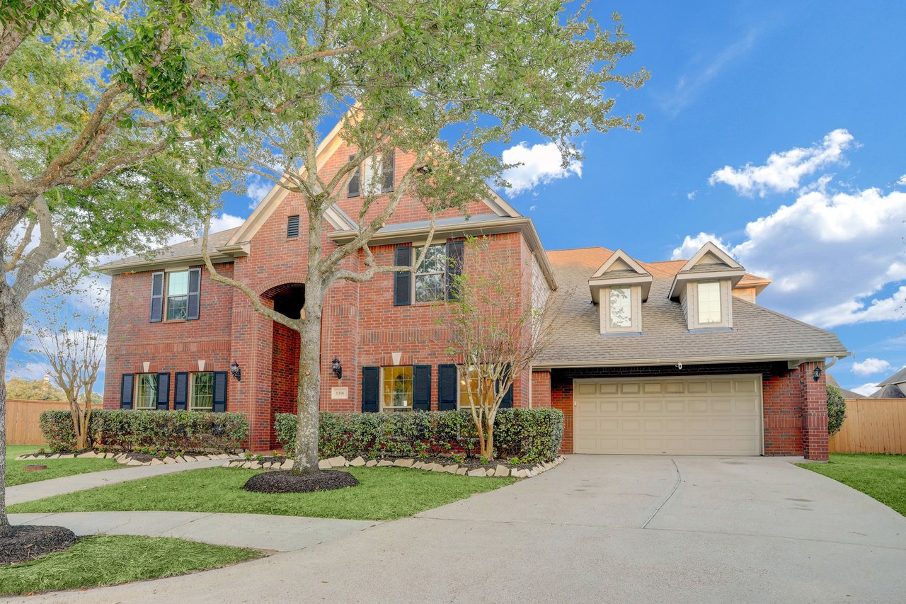 1336 Altavilla Ln