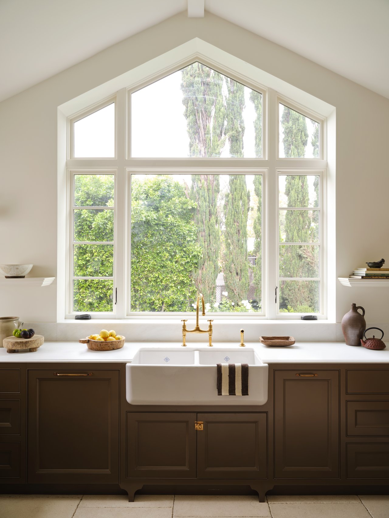 17333 Rancho St, Encino