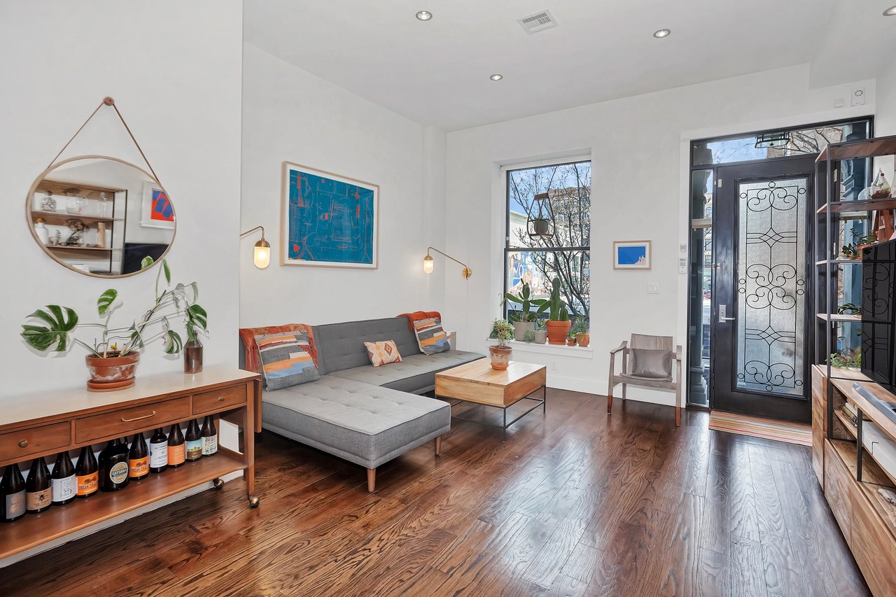 155 West 126th Street Unit: 1B