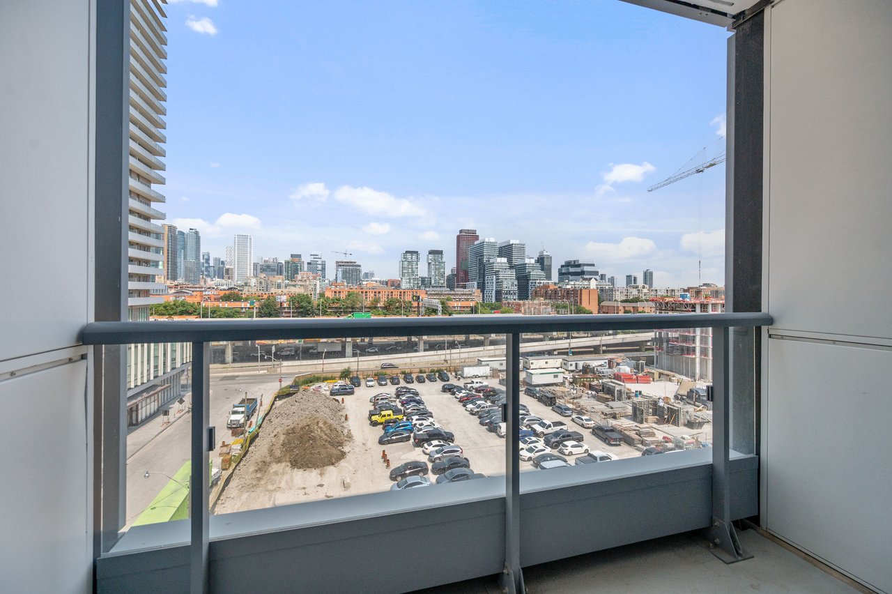 15 Richardson Street Unit: 729