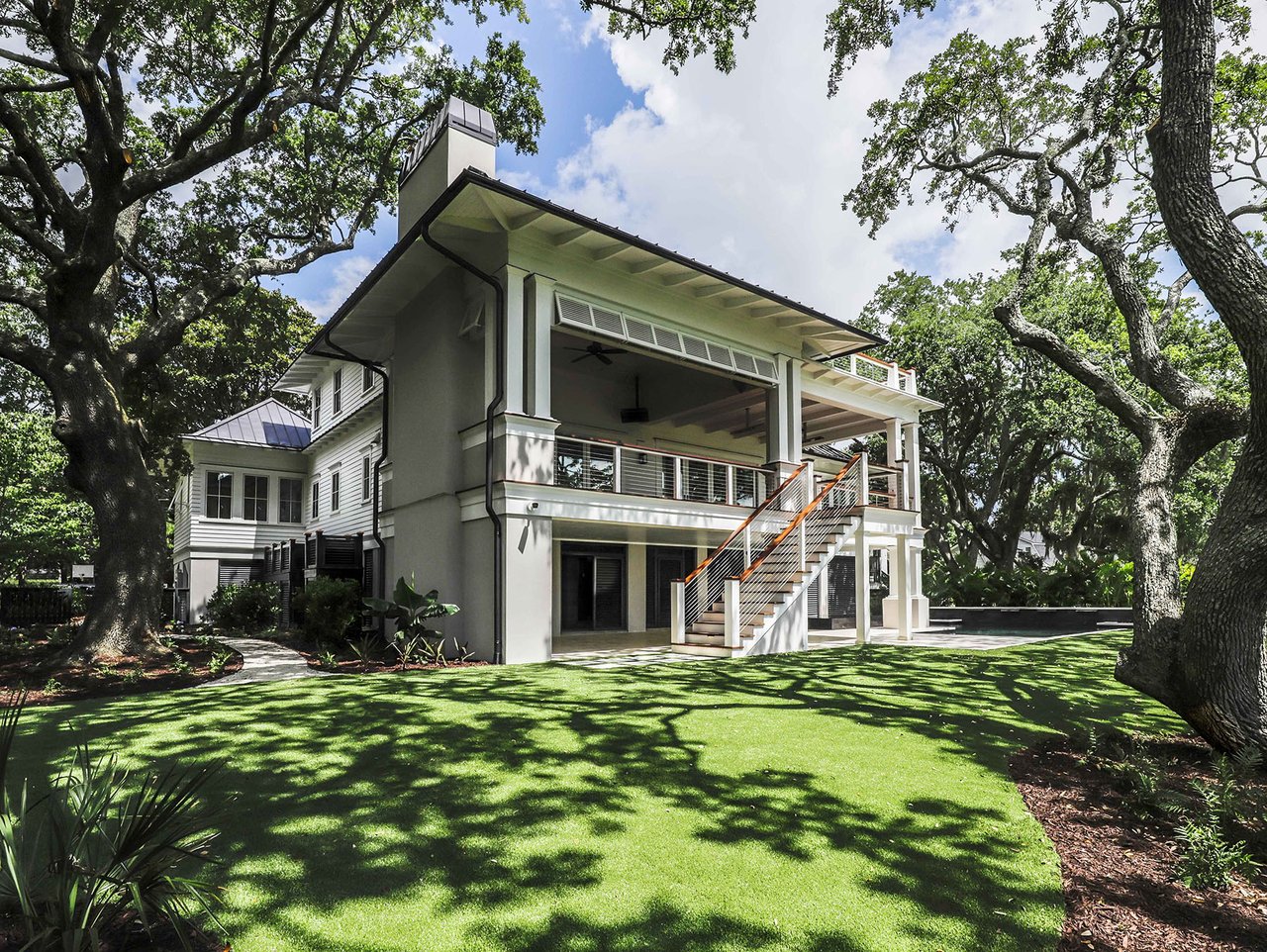 Shem Creek Oasis