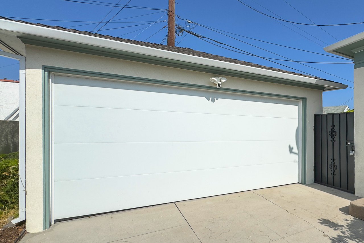 3987 Roxton Ave, Leimart Park