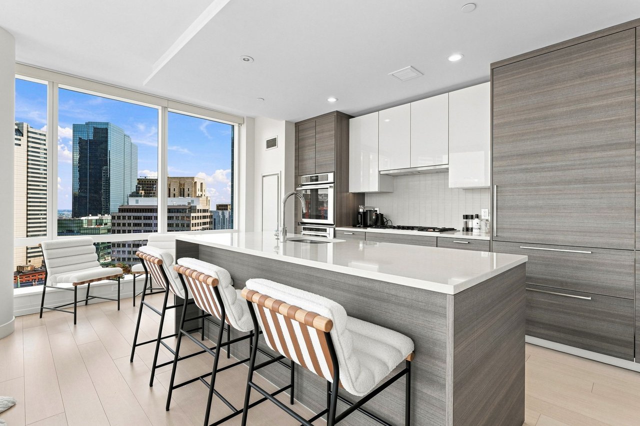 Millennium Tower #2604