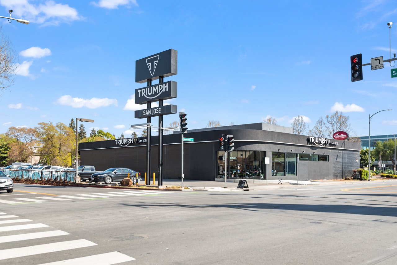 2 AUTO DEALERSHIP BUILDINGS FOR SALE