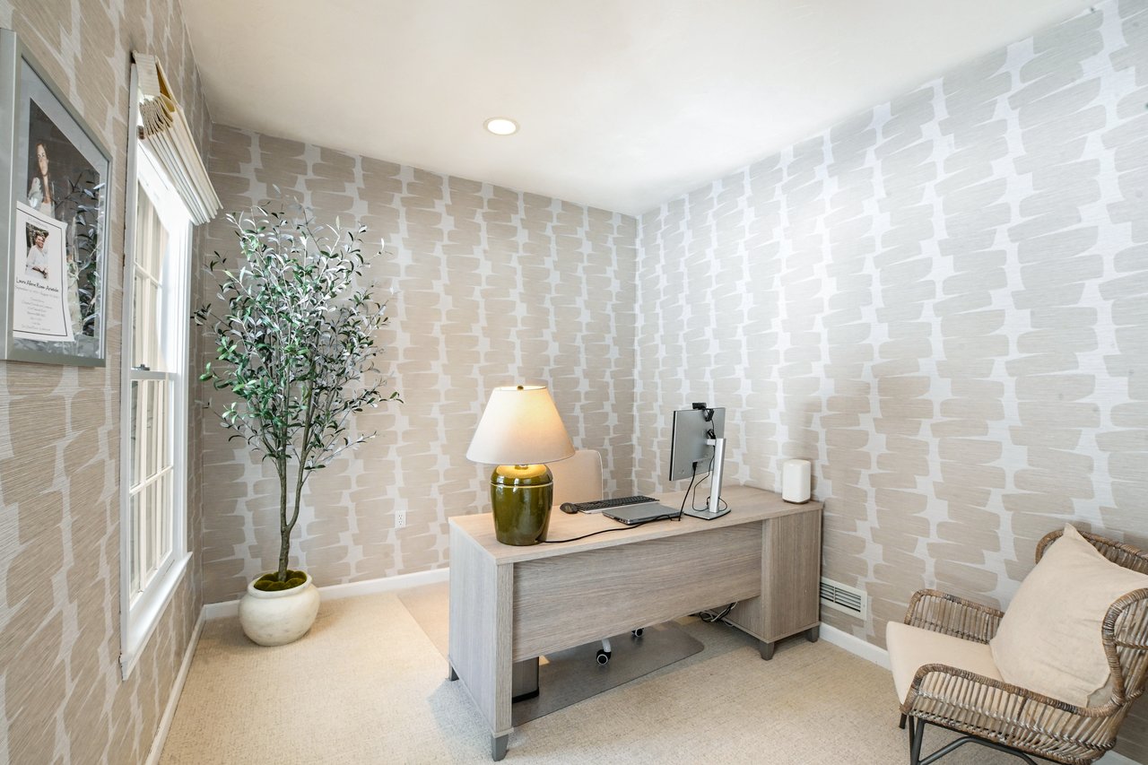 Gracious Colonial in Holliston