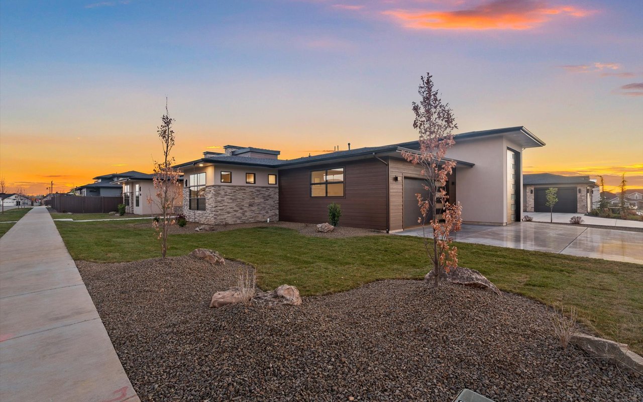 New Construction Home With Volcano Granite Island