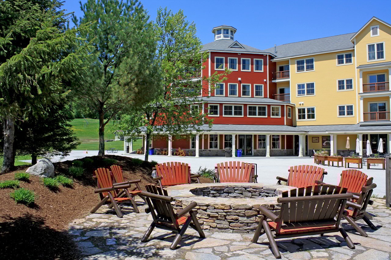 Jackson Gore Inn