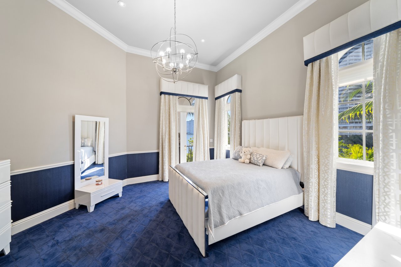 3914 Island Estates Drive