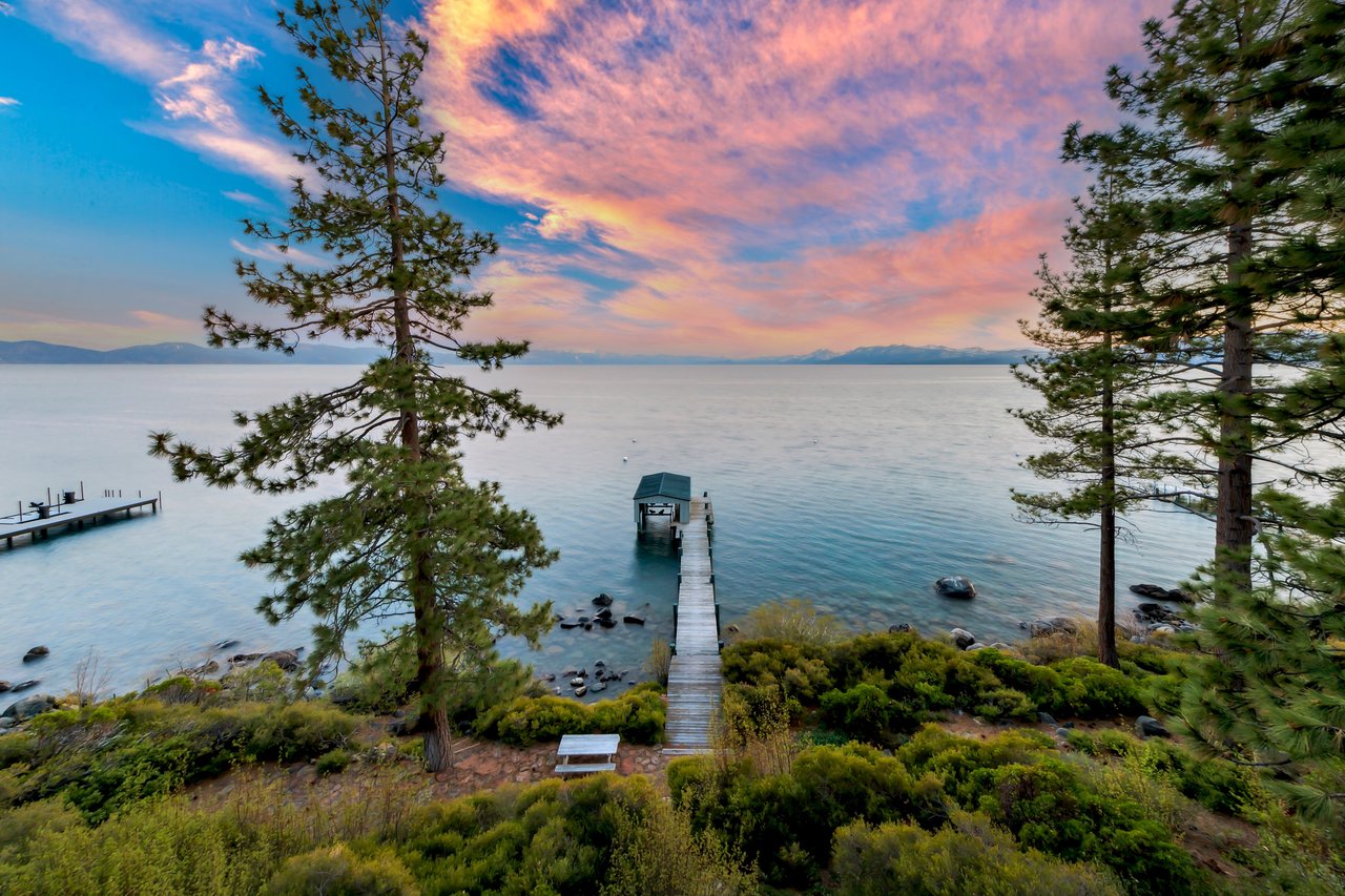 Coveted Dollar Point Lakefront