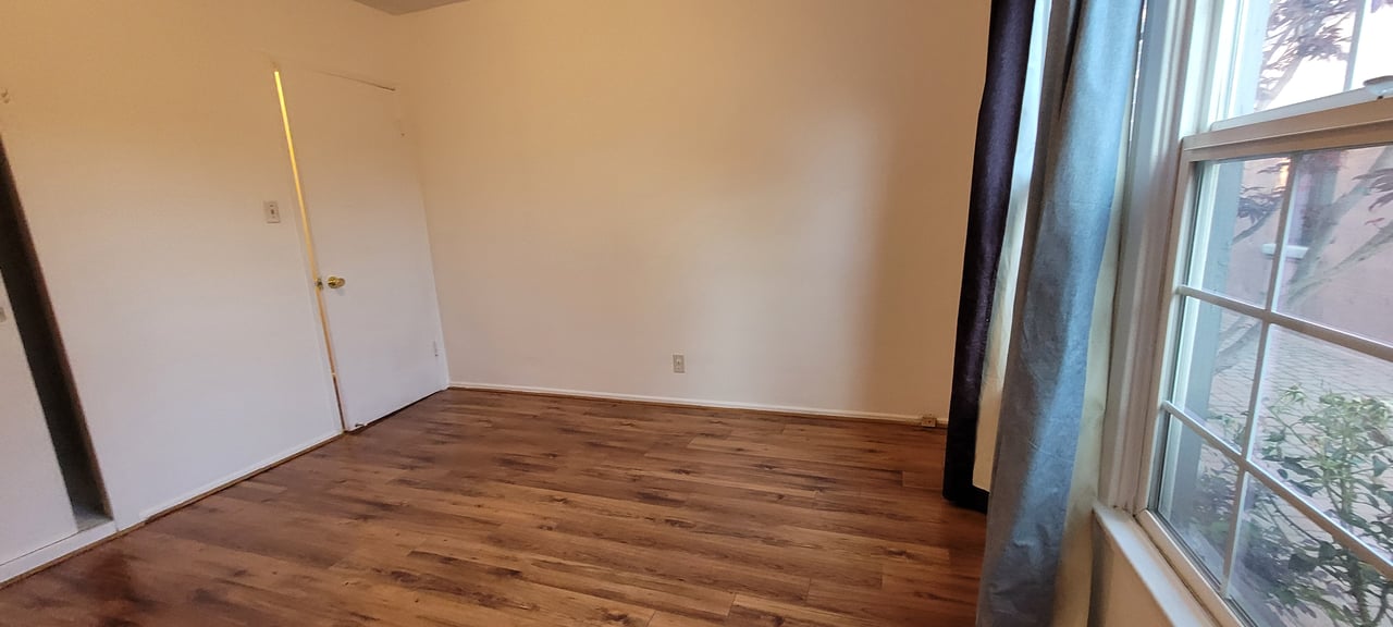 4 Units in Los Angeles