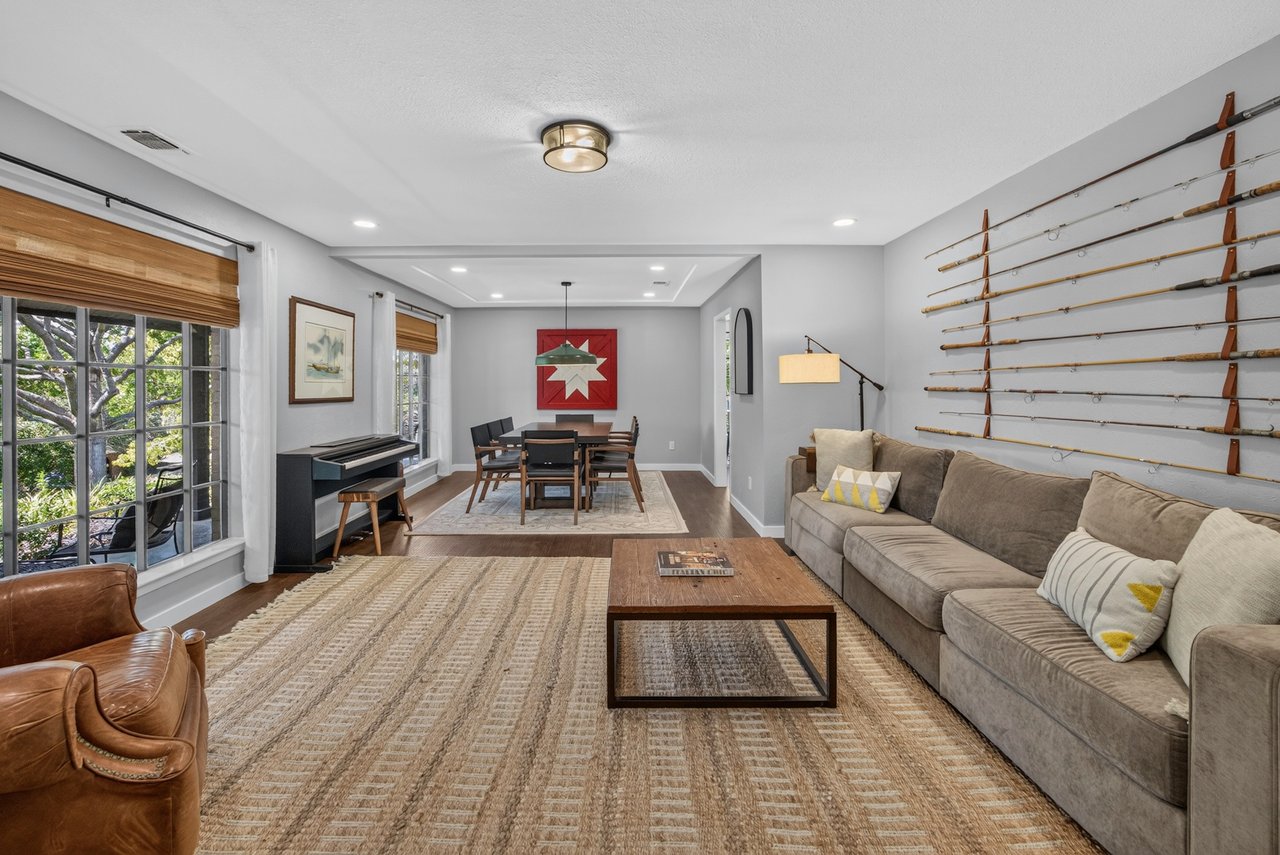 Fully Renovated Ridgmar Home