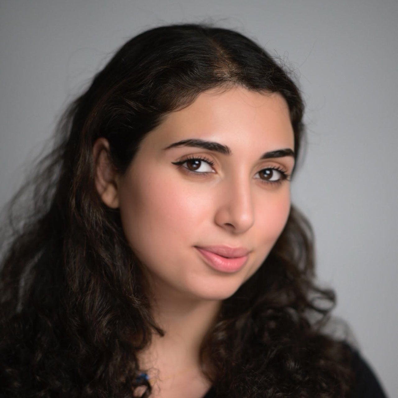  Zahra Hamdan Brooklyn, NY Real Estate Agent Headshot