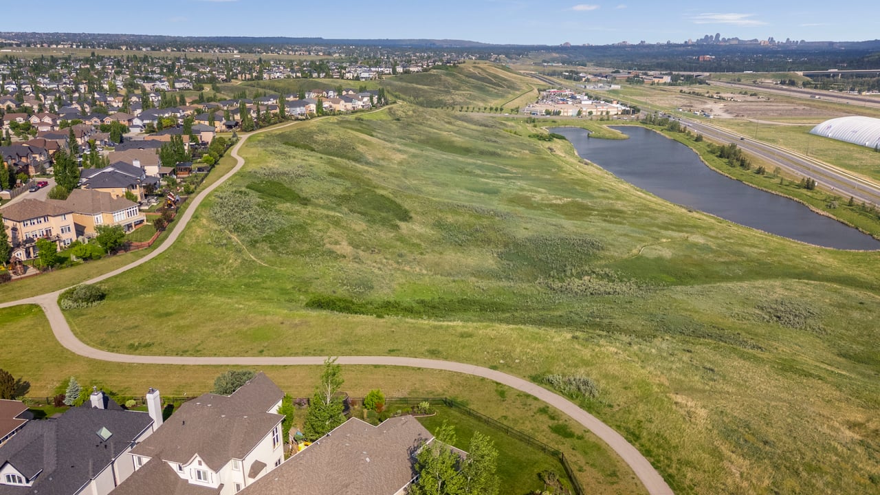 21 Tuscany Estates Terrace NW