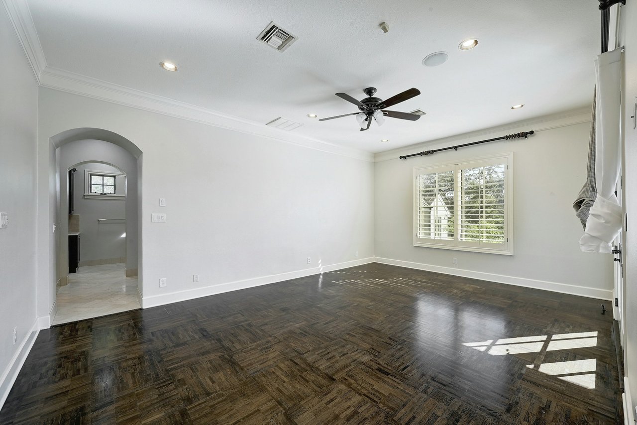 Coming Soon in Barton Creek!