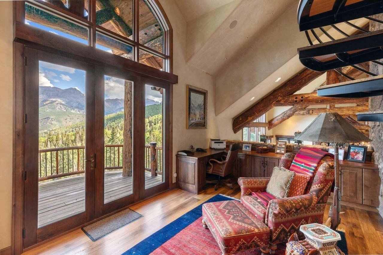 120 Prospect Creek Dr