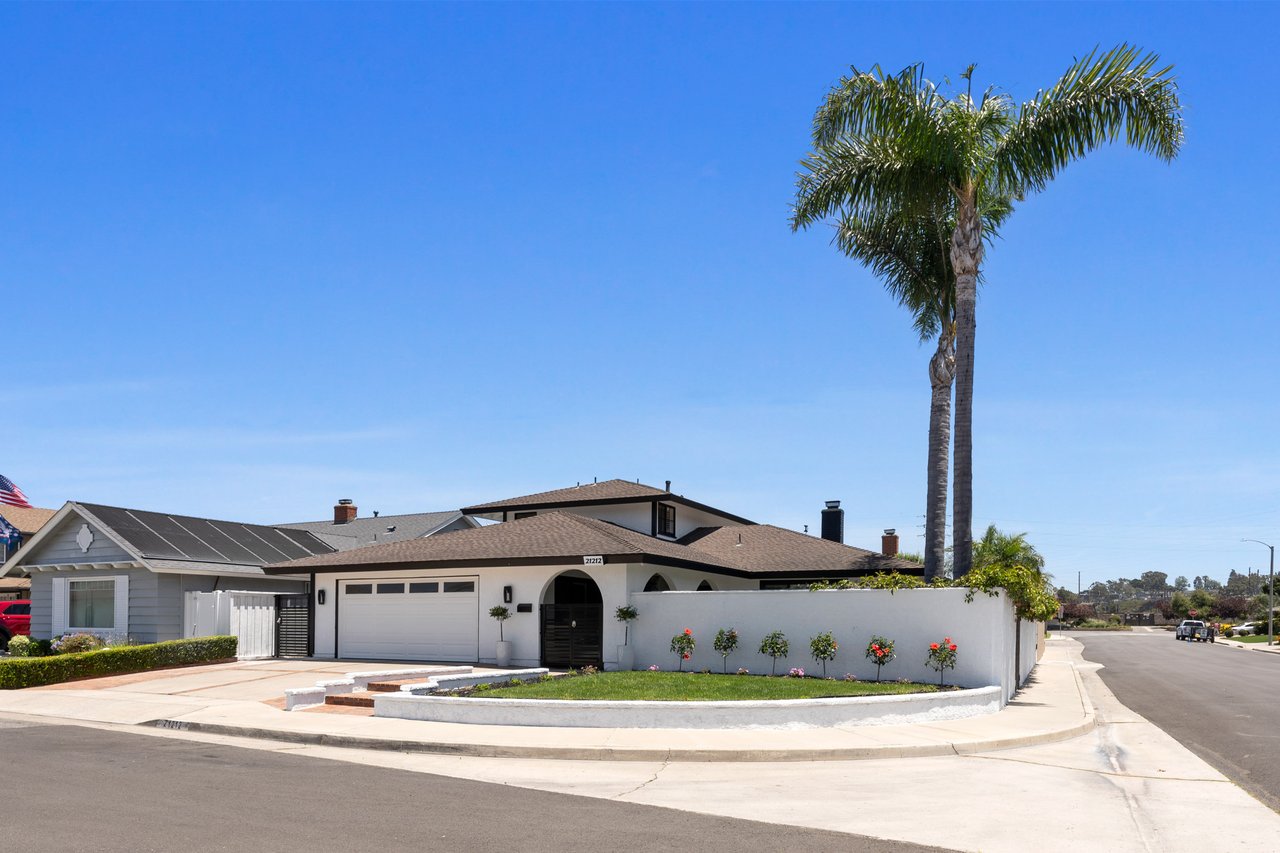 21212 Binghampton Cir