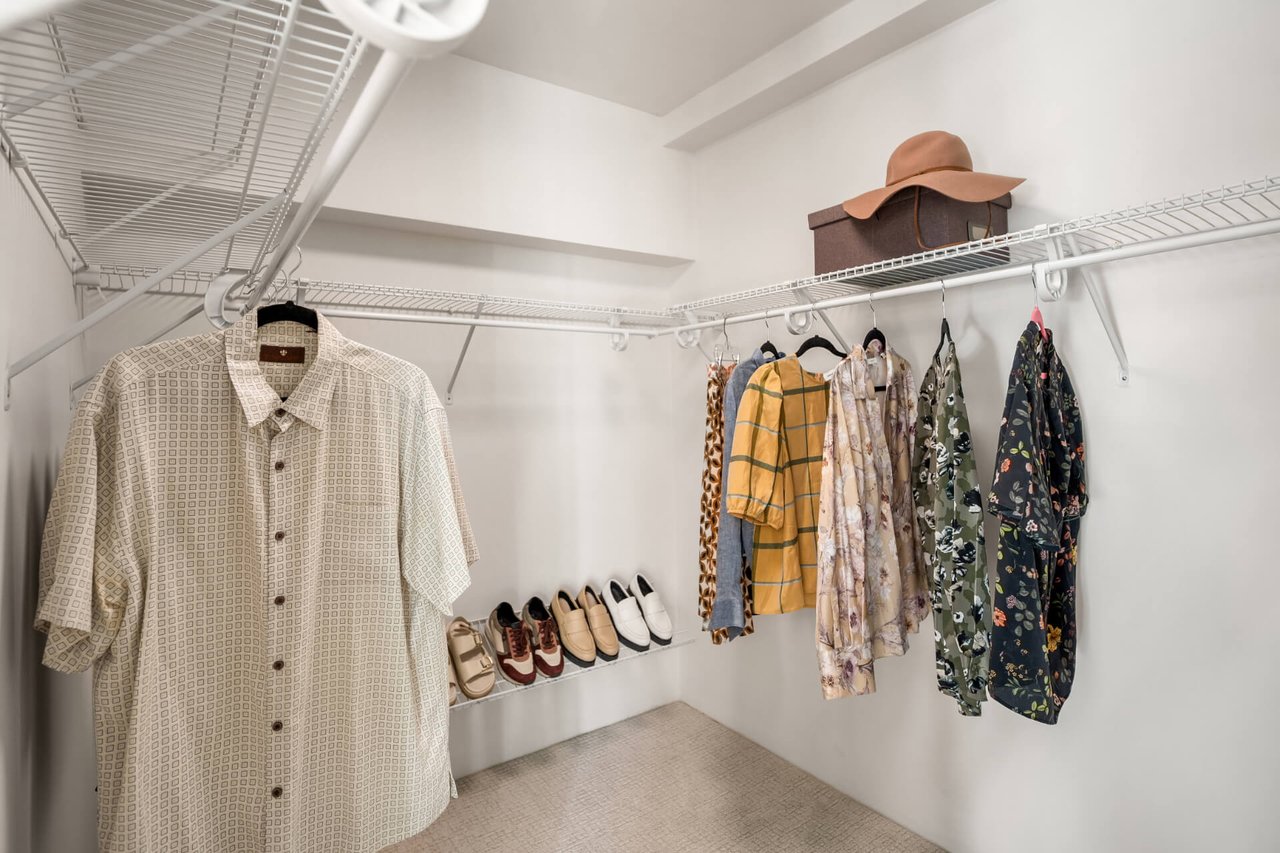 10245 Marine View Drive SW