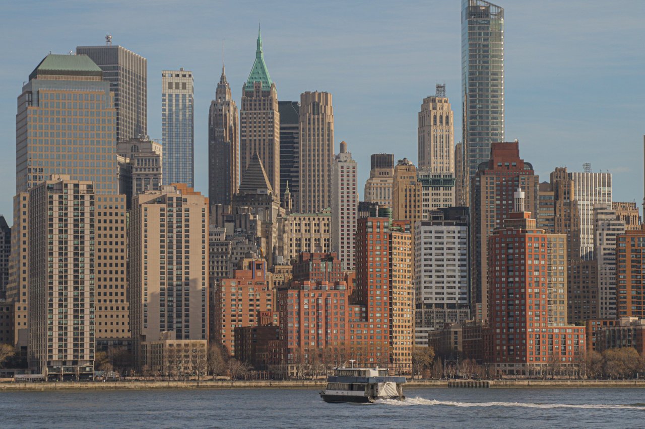 Dey Street connects Broadway and Church Street, preserving a historic Lower Manhattan street alignment beside the Corbin Building and modern Fulton Center transportation complex.