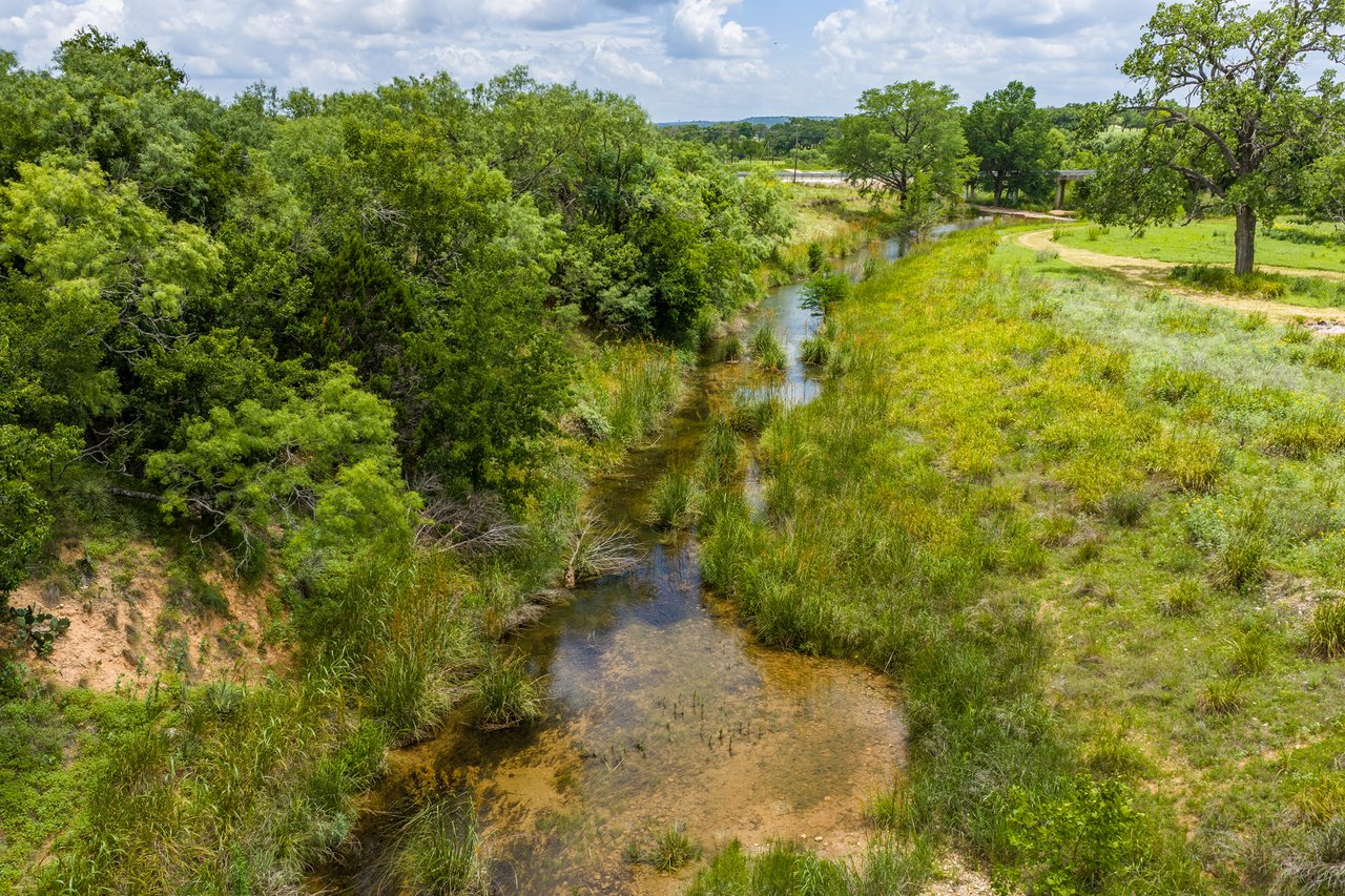 Live Oak Creek Ranch 