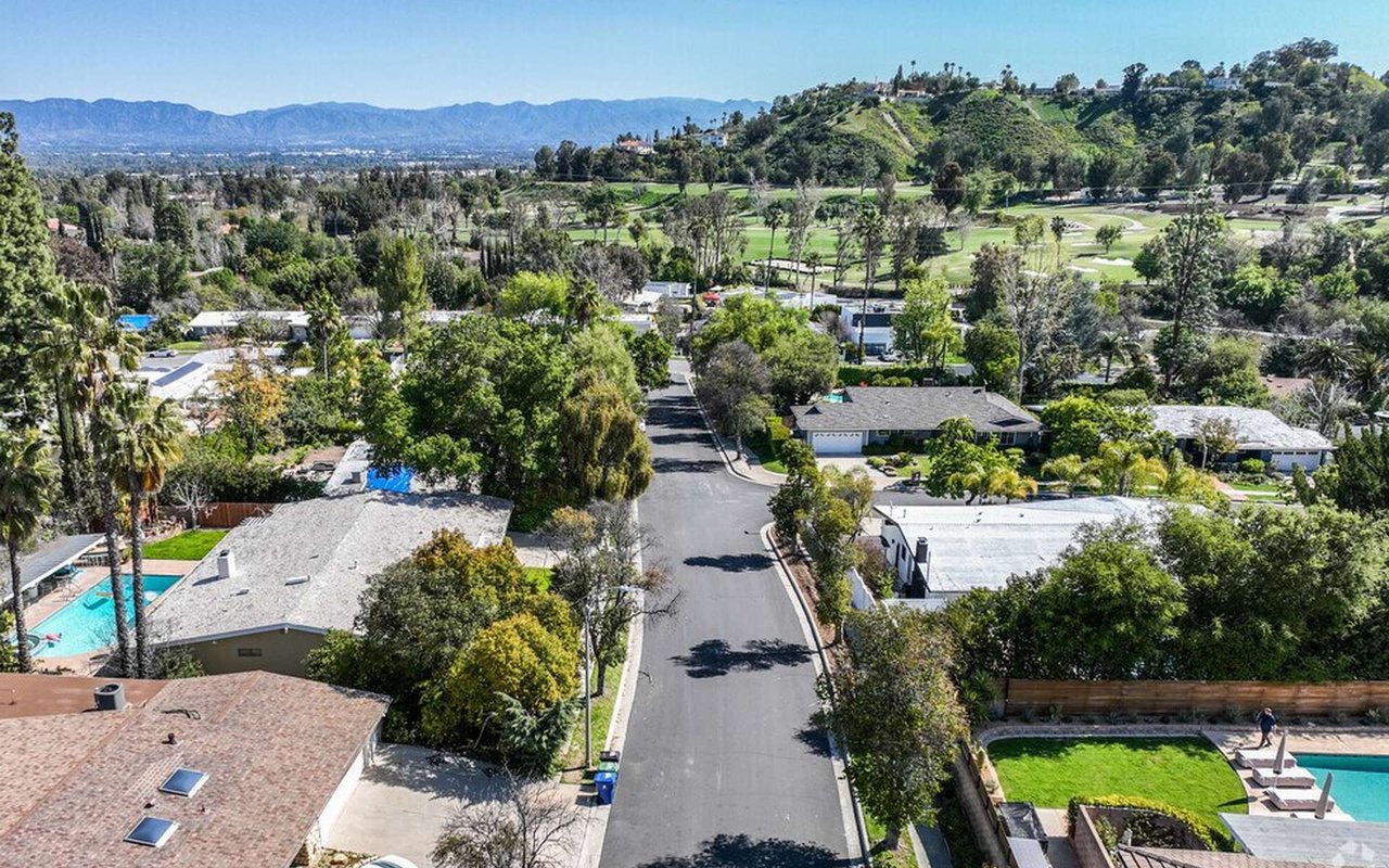 Tarzana neighborhood aerial view golf course hillside estates San Fernando Valley Los Angeles