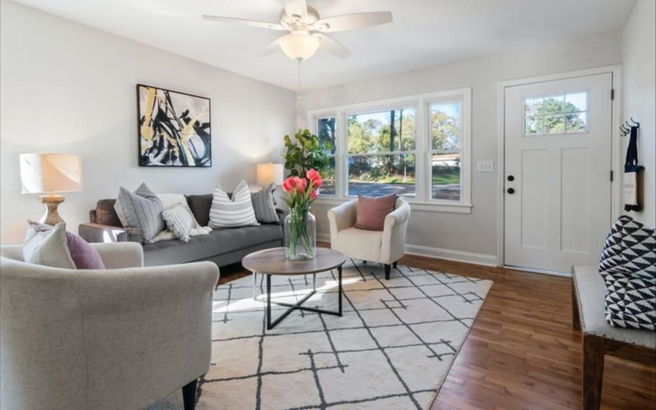 Home Sellers: What is Virtual Staging and Does It Work?