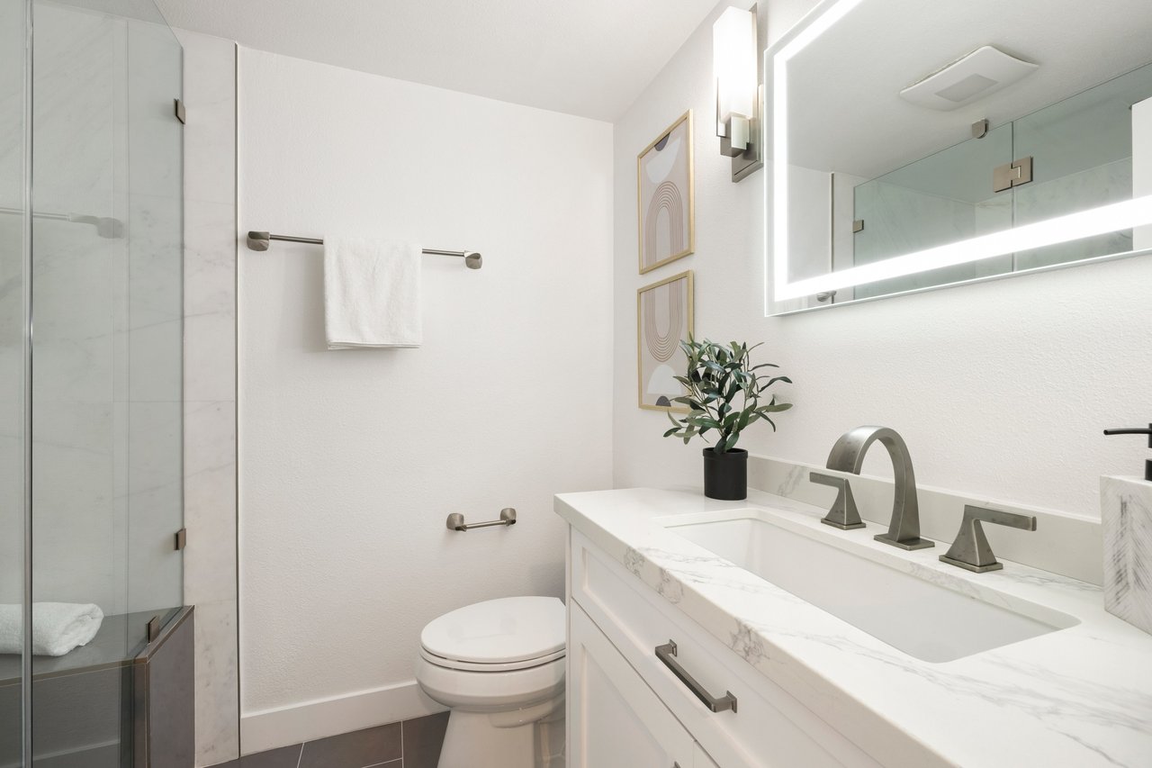 1630 S. Bentley Avenue, No. 202