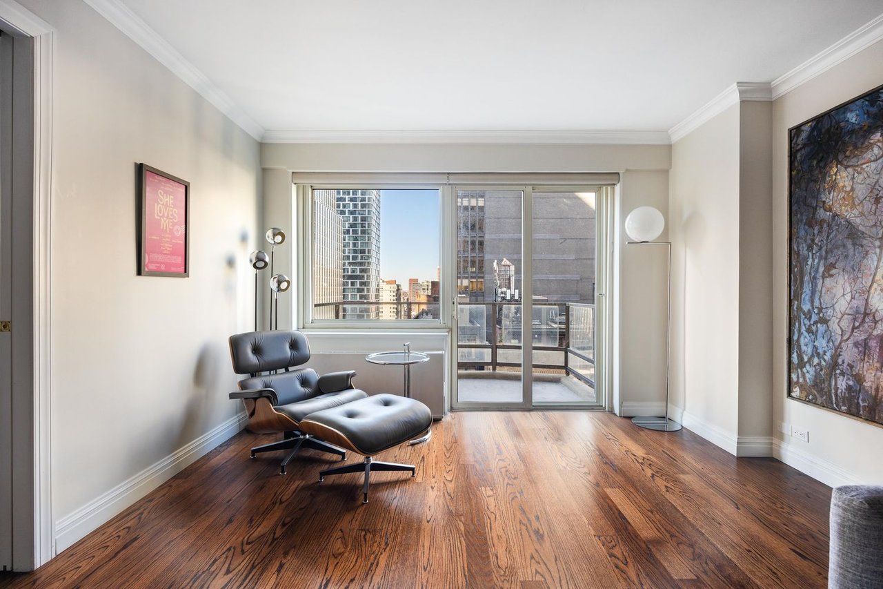 159 West 53rd Street, Unit 16E