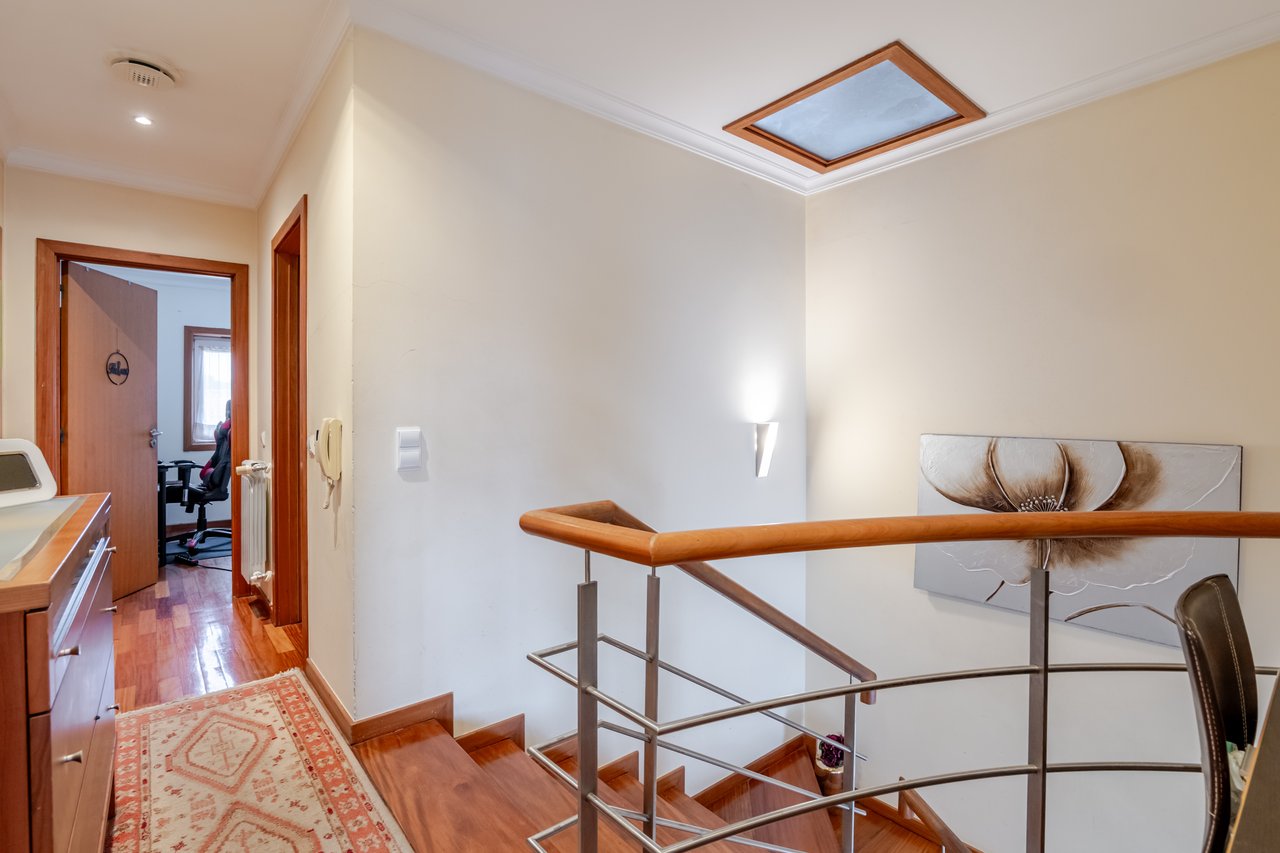 Four-bedroom Villa in Porto