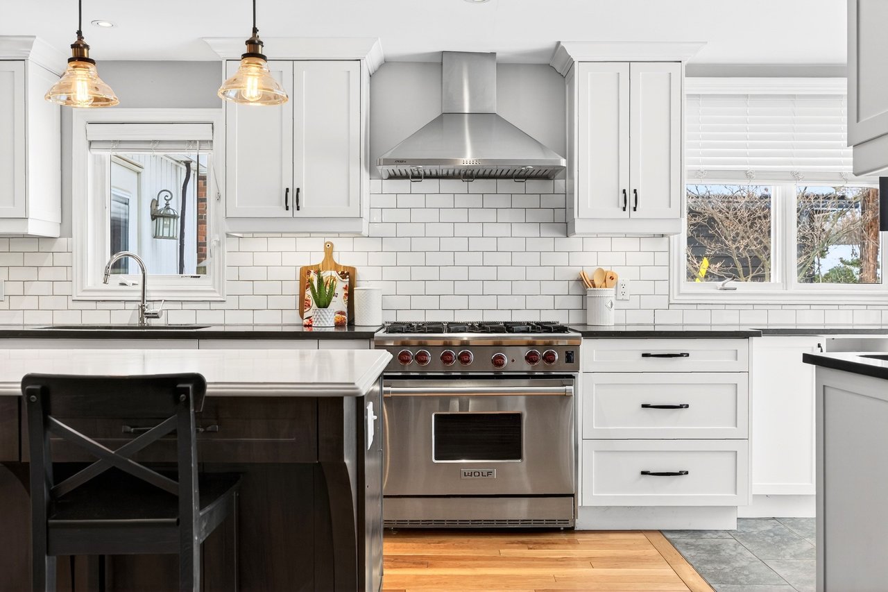 Aldershot Ranch-Style Oasis