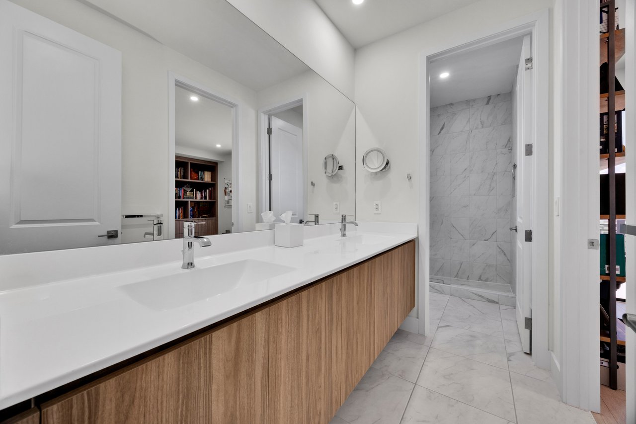 Modern Luxury Living Near Pinecrest