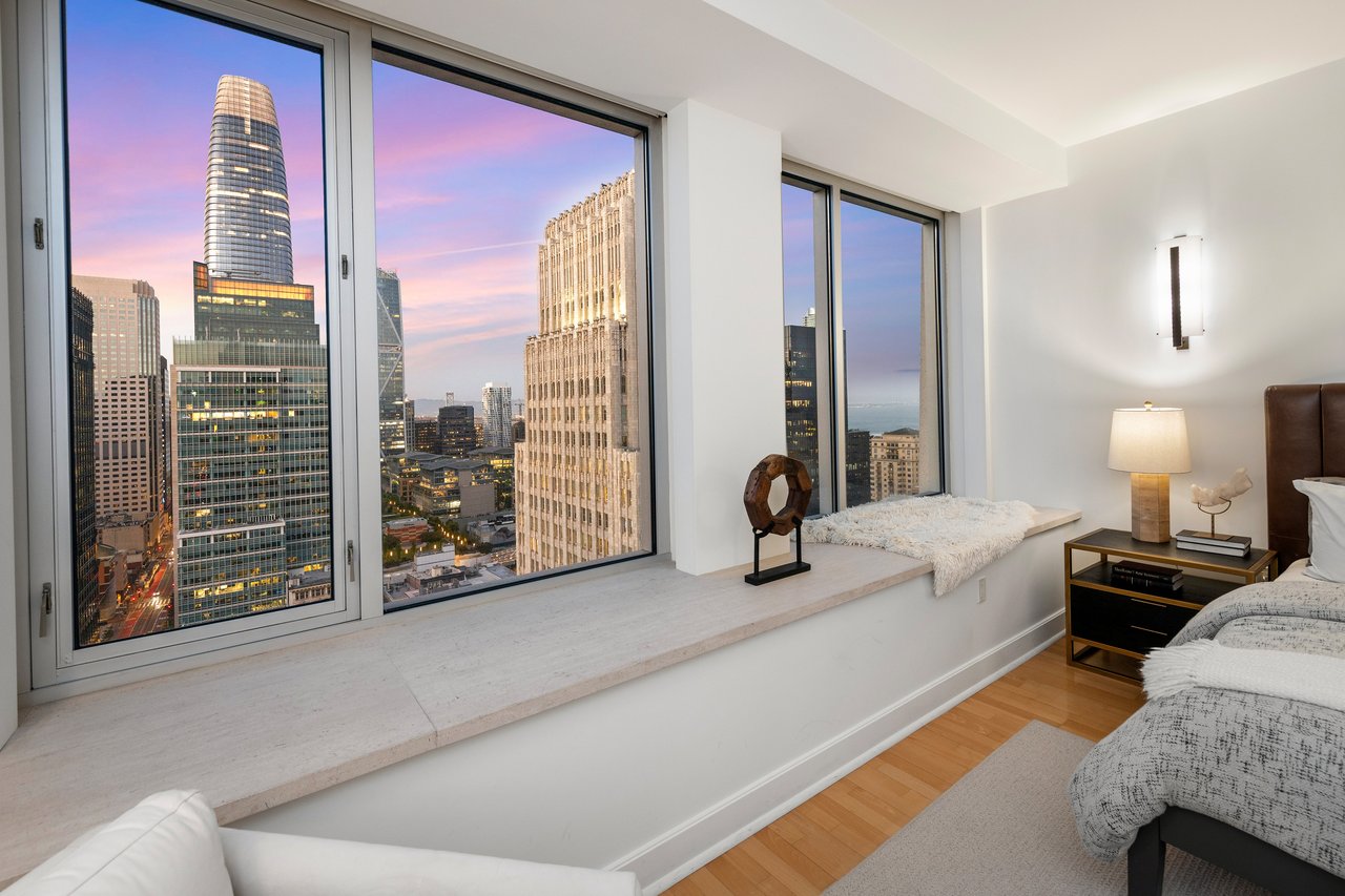 St. Regis Residence 24A