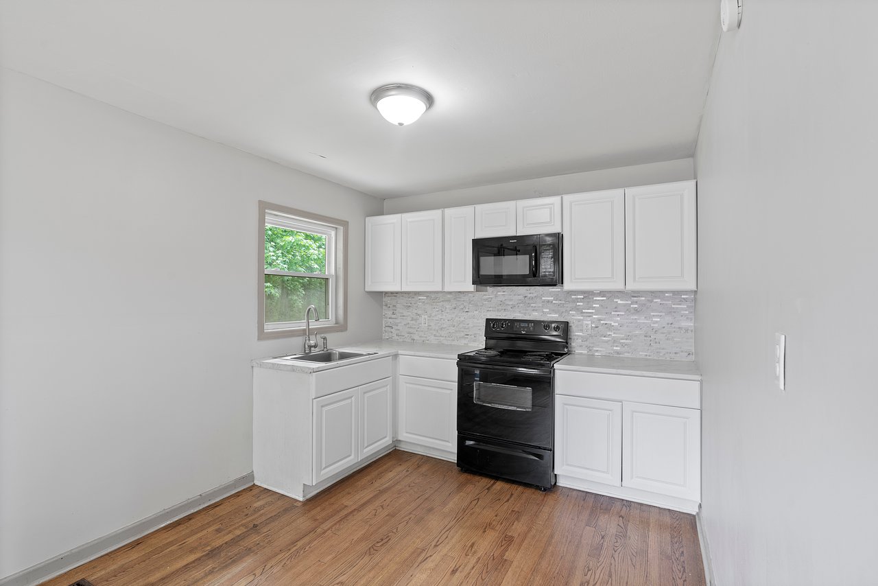 Charming 3-Bedroom Home on a Spacious 1-Acre Lot in Madison, AL!