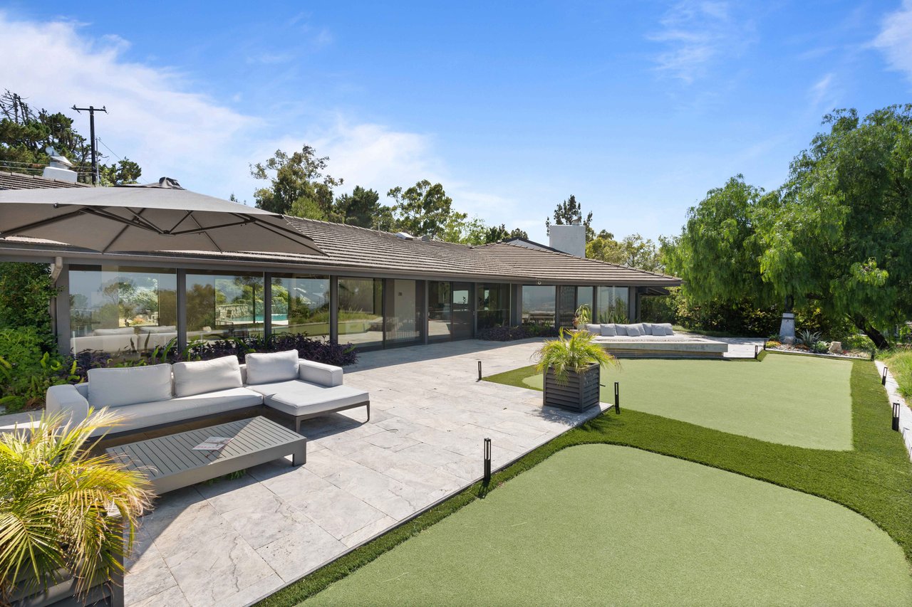 4 Buckboard Ln, Rolling Hills, CA 90274
