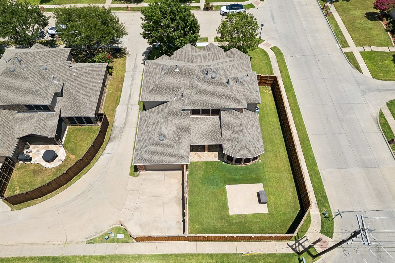 7001 Handen Drive