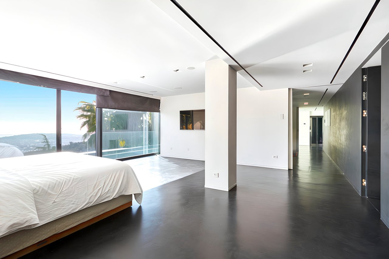 Barcelona Contemporary Villa