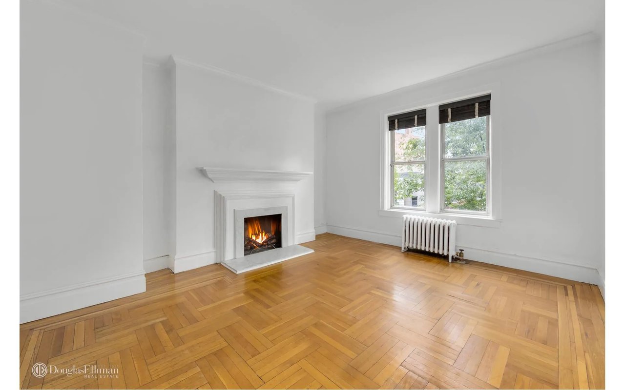 344 W 12th St, #4G