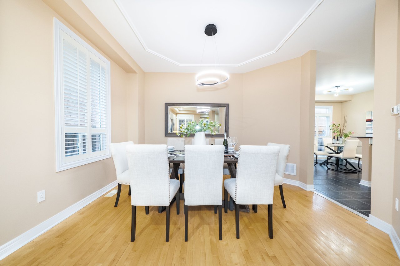 148 Devonsleigh Boulevard