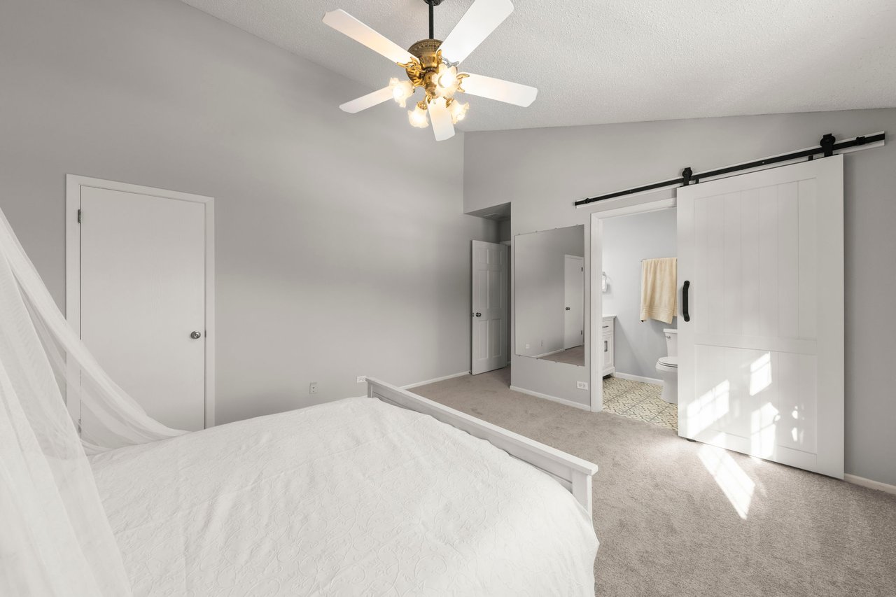 2240 Mecan Dr. Naperville