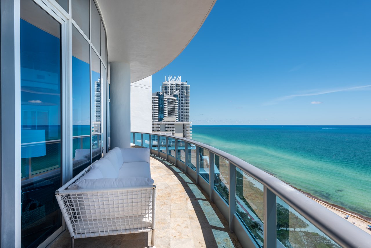 5959 Collins Ave Unit: PH2007, Miami Beach, FL 33140