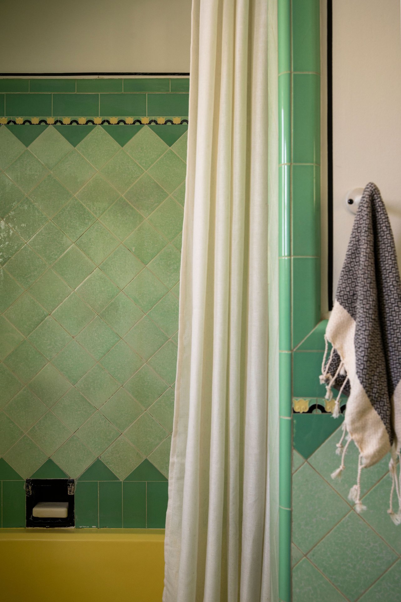 :: The Bower House, 1933 :: 