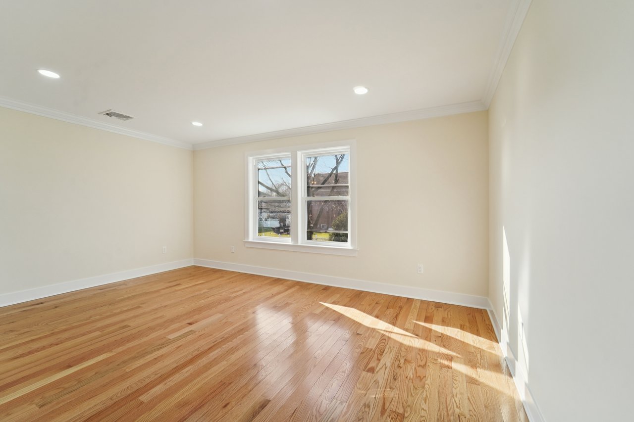 219 Mile Square Road