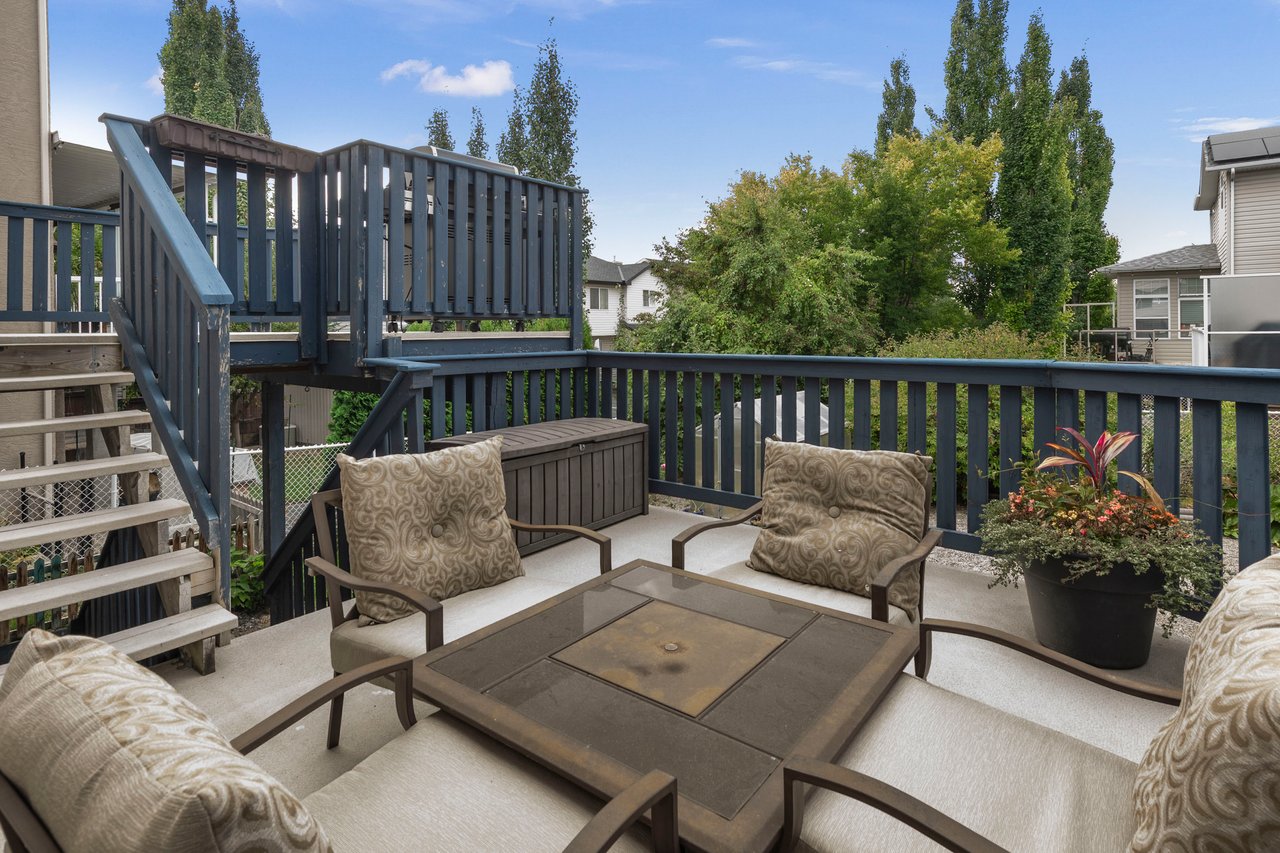 172 Tuscany Meadows Heath NW