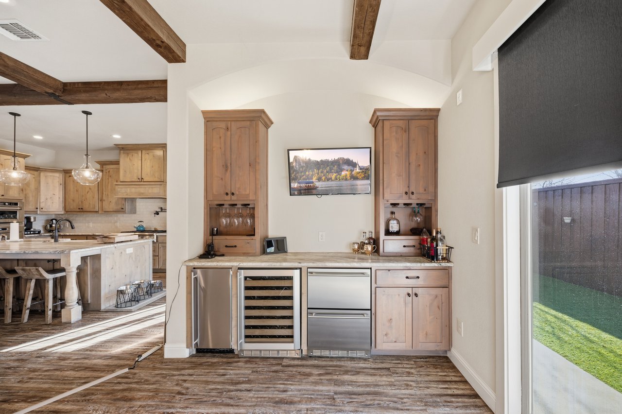 Trinity Groves | A Neighborhood in Motion 