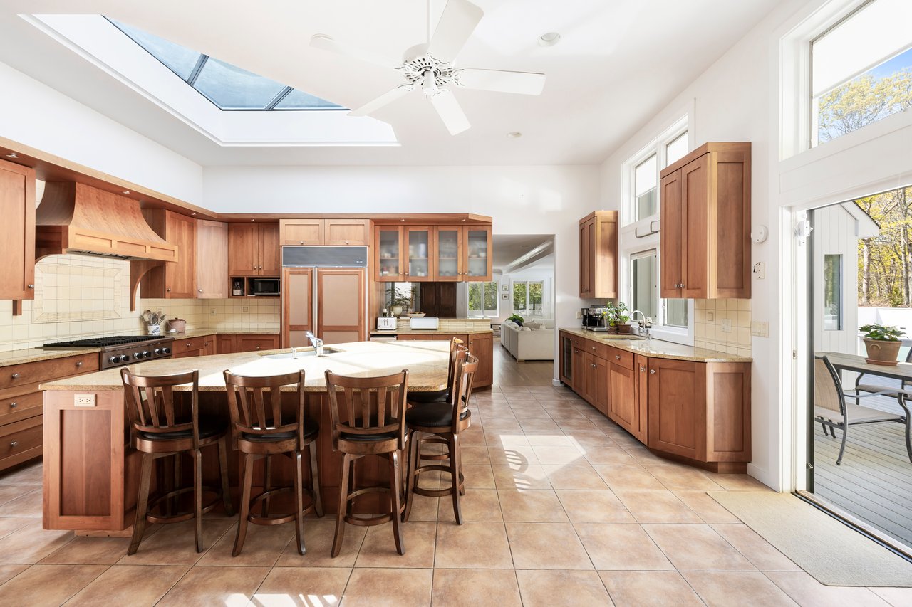 35 Rivers Road, East Hampton