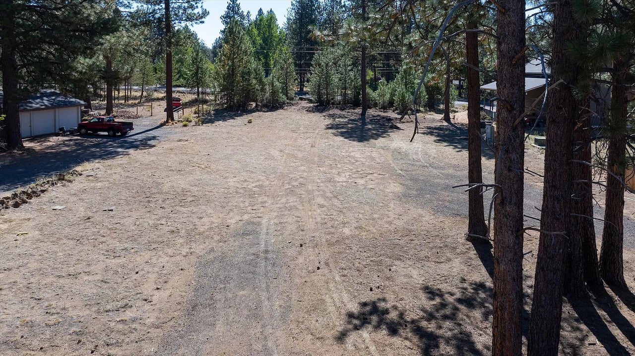 60272 Cinder Butte Rd
